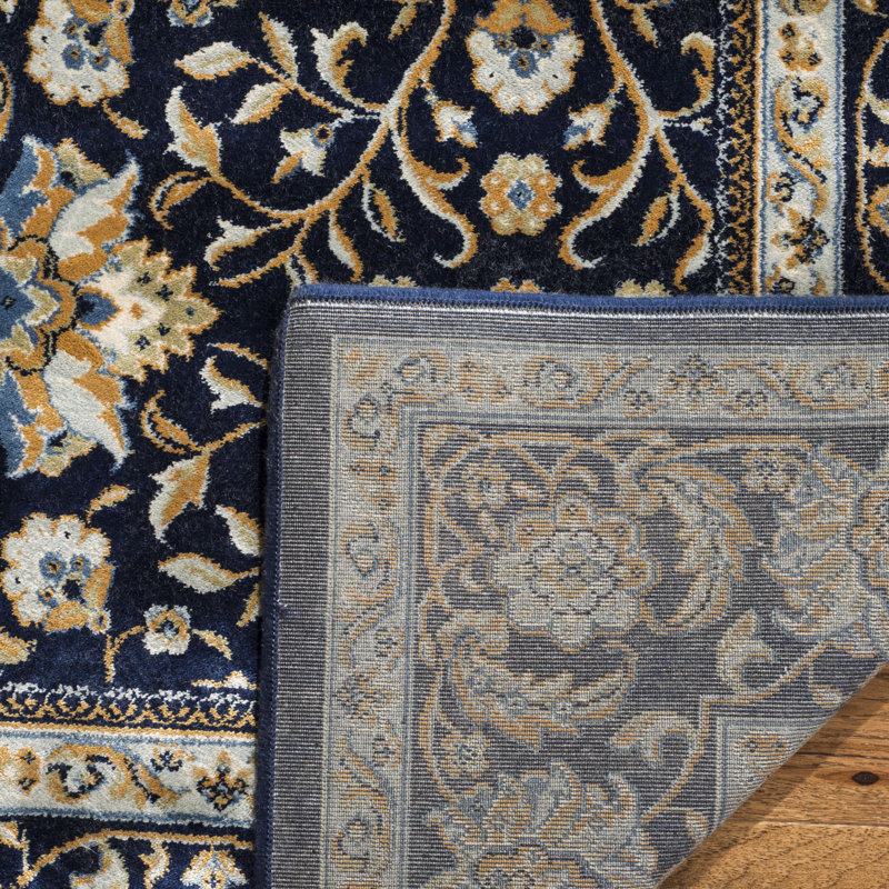 Tapis oriental en viscose de couleur ivoire / bleu marine Otterburn, Rectangle 5 pi 3 po x 7 pi 3 po