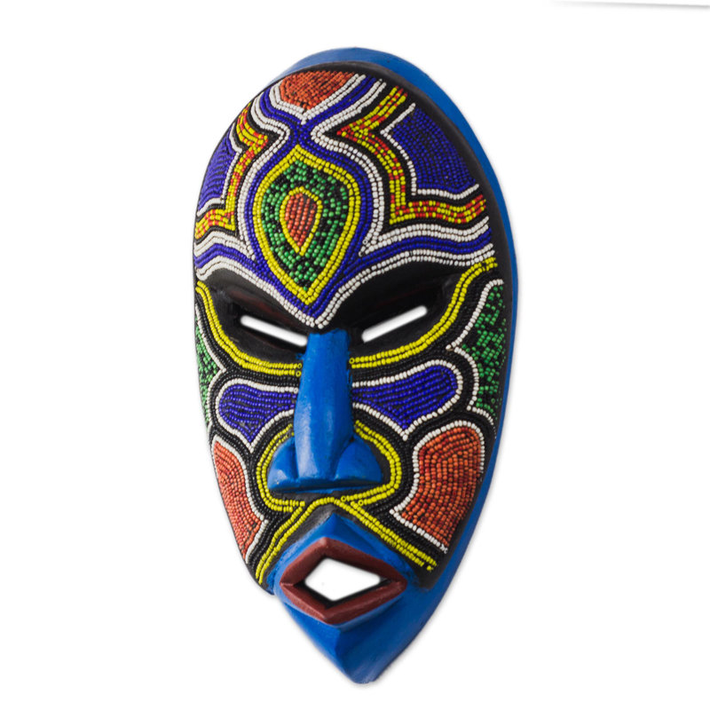 Décoration murale masque en bois perlé Love