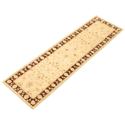 Tapis de couloir crème en tapis décoratif laine de conception unique 2 pi 8 po x 9 pi 7 po noué à la main new age ushak