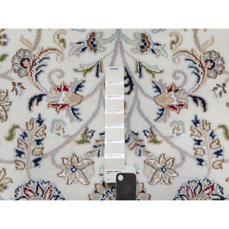 Tapis carré blanc en laine et en soie noué à la main 7 pi 9 po x 7 pi 9 po 7D6FFF64D5C84F6E858FD59CE10172F8