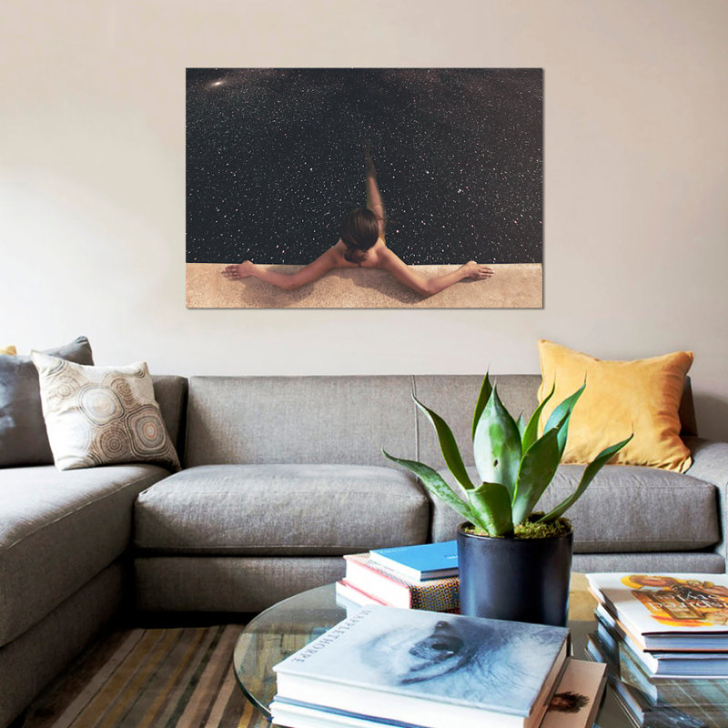 «Holynight» par Fran Rodriquez - estampe numérique sur toile tendue avec châssis, H 18 po x l 26 po x P 1,5 po, Toile tendue