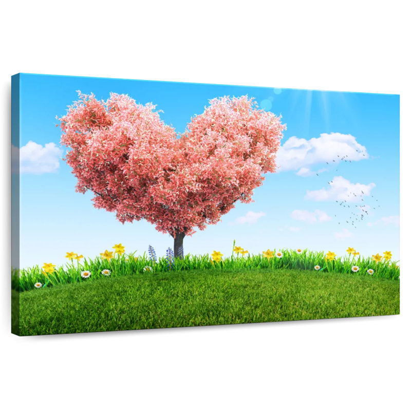 Hardie Spring Heart Tree, 24" H x 36" W