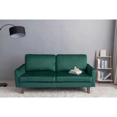 : Offrez-vous des sièges confortables avec une mousse de qualité et une structure en bois pour une expérience en microfibre douce et stable