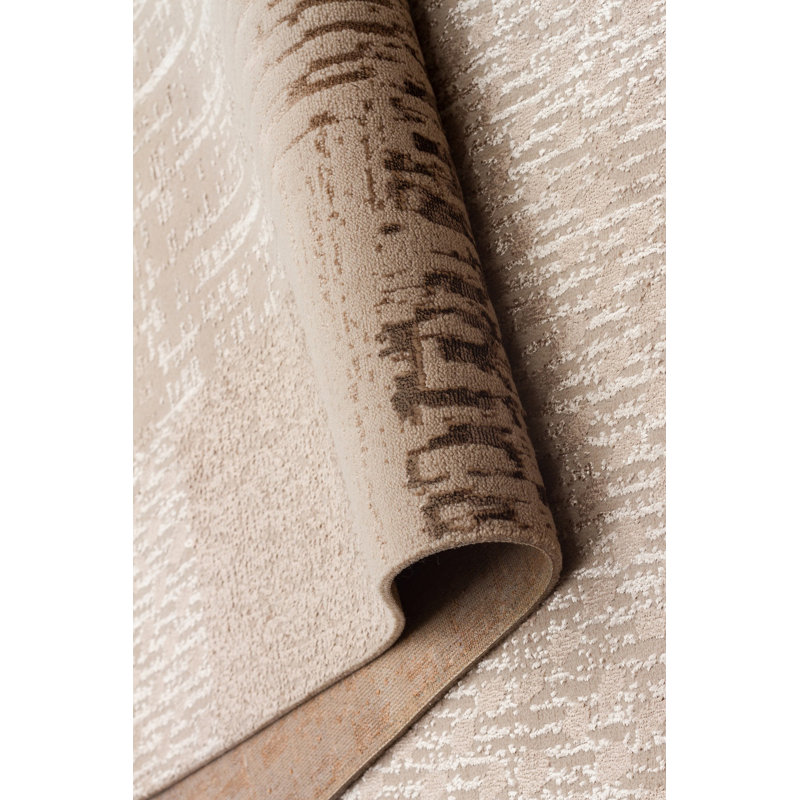 Tapis brun / beige en polyester tissé à la machine 6 pi 7 po x 9 pi 6 po Chrizeda, Rectangle 2 pi 7 po x 4 pi 11 po