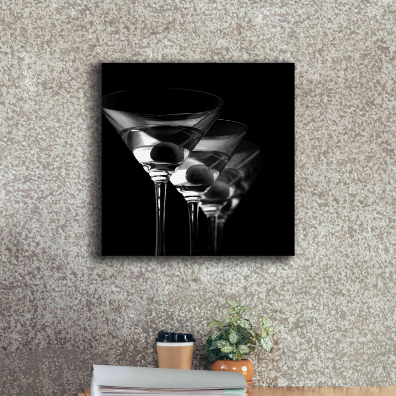 Line Em Up 3 par Clive Branson, H 18 po x l 18 po x P 0,75 po