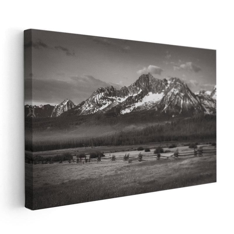 «Stanley Basin Black and White», reproduction d'art sur toile, H 12 po x l 18 po
