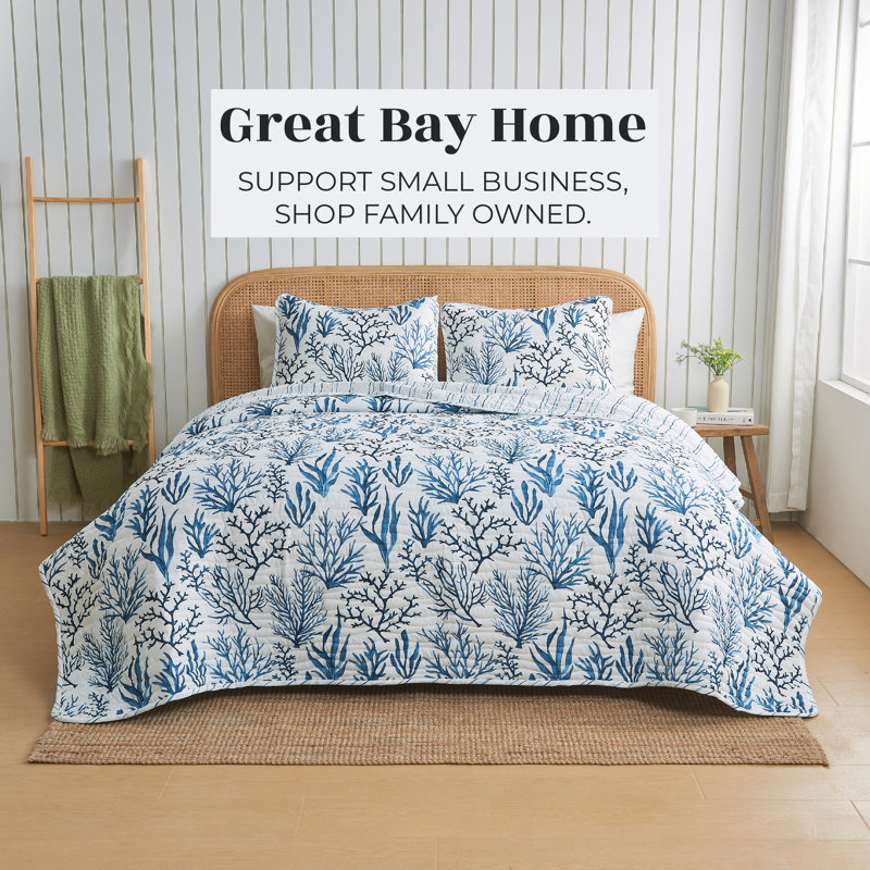Navy Coral Twin Reversible Microfiber Coastal Quilt Set