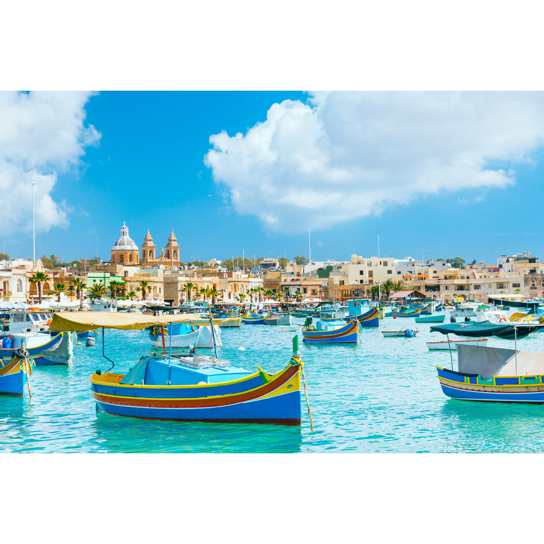 Marsaxlokk-Hafen von Andrey Danilovich - Leinwandbild