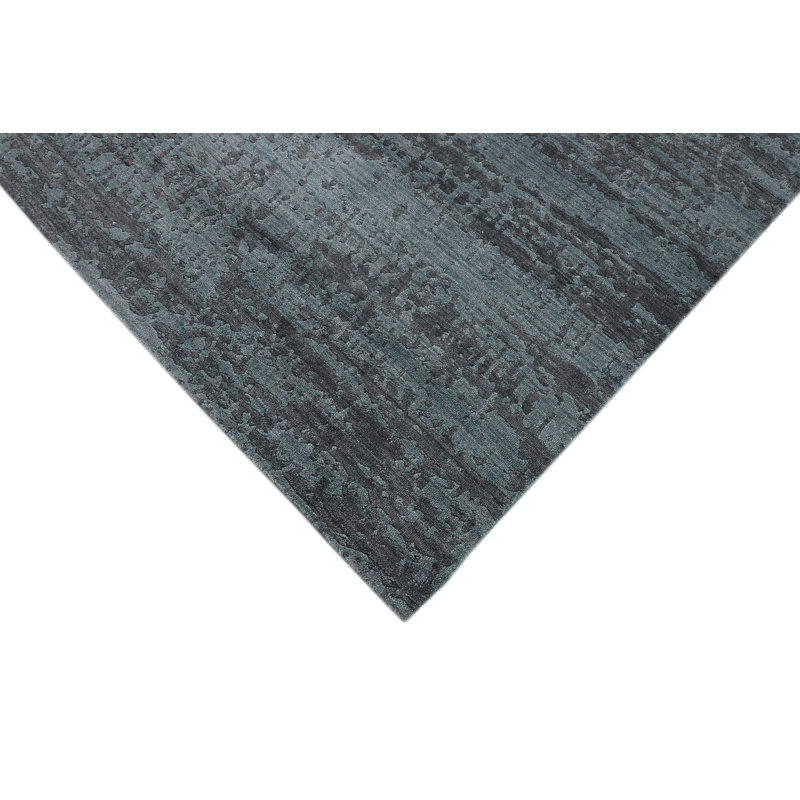 Area Rug in Dark Blue, Rectangle 9' x 12'