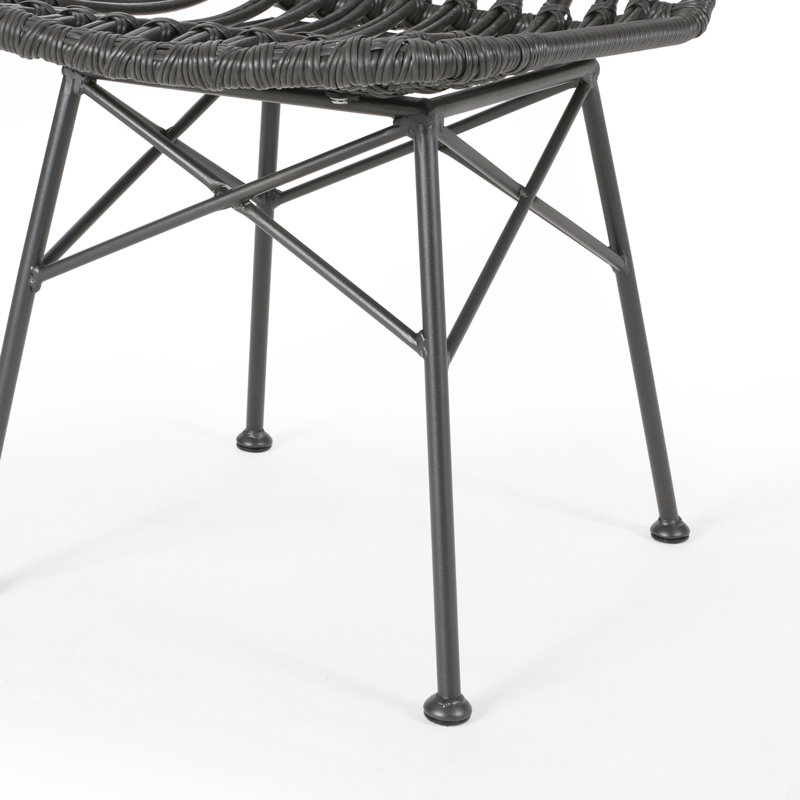 Chaise Sawtelle
