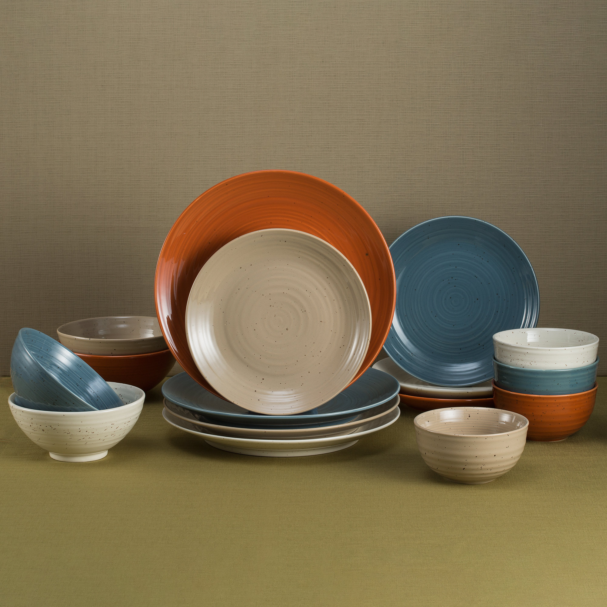 Sango Siterra Painter's Palette 16 Piece Dinnerware Set, Service for 4