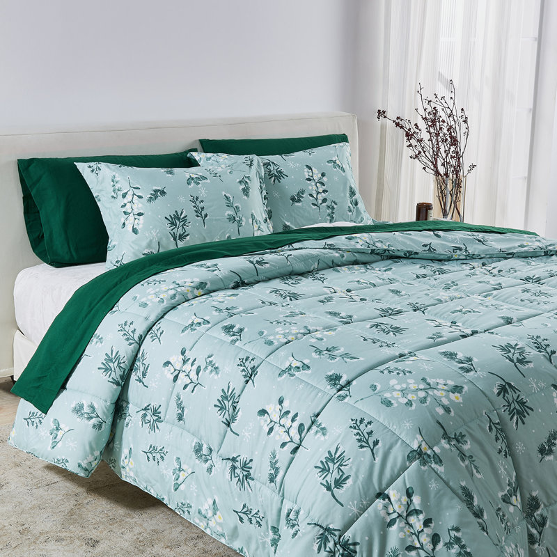 Holiday Printed Down-Alternative Comforter Set with Shams, King Comforter + 2 King Shams, Snowy Botanical