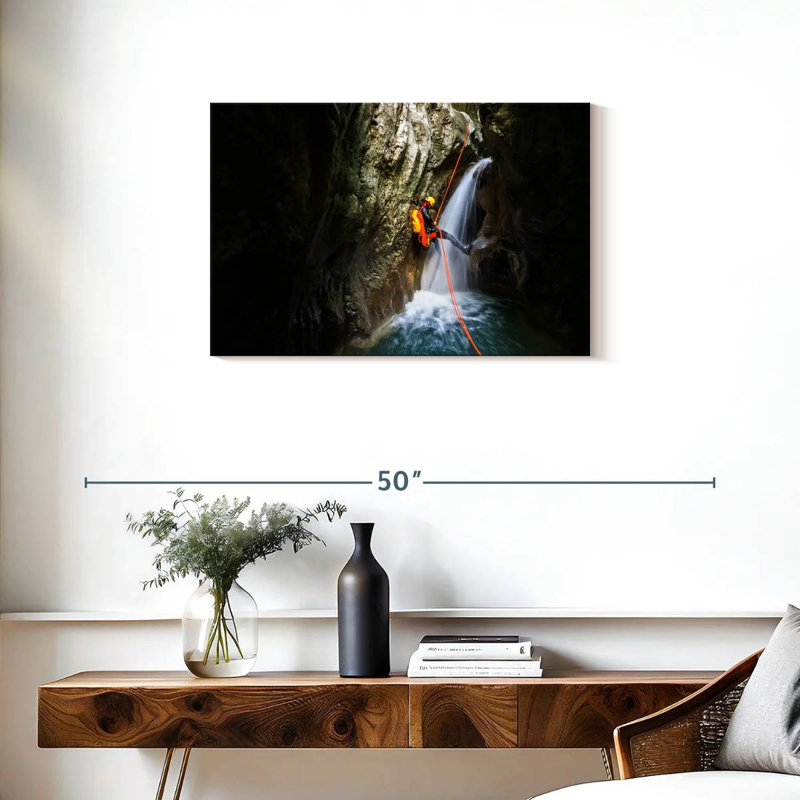 Rappel de cascade Sireci, H 20 po x l 30 po