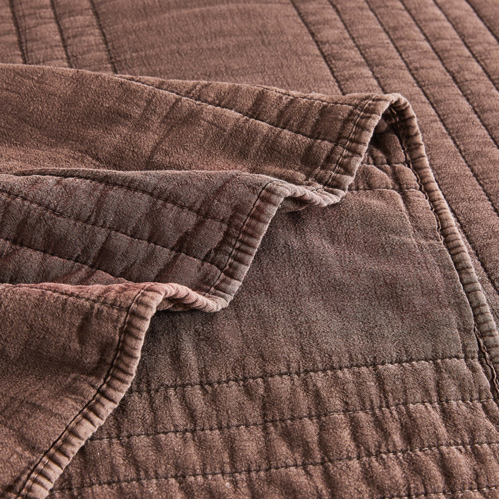 Cotton Quilt Set, Queen Quilt + 2 Standard Shams, Espresso
