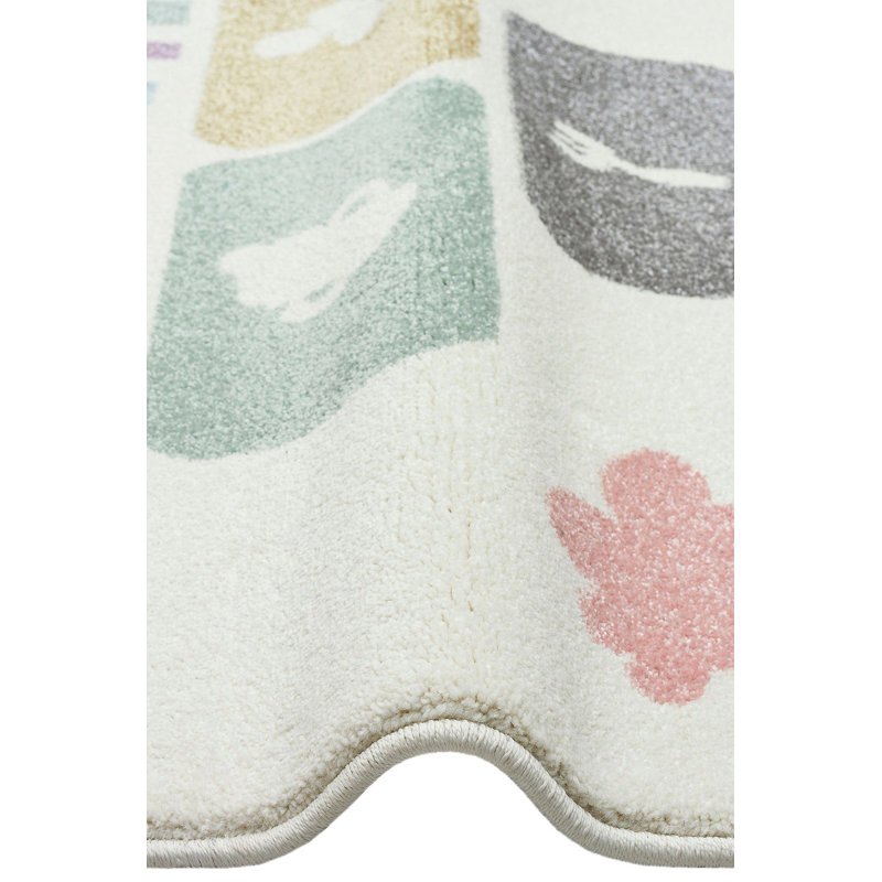 Rechelle Machine Made Indoor / Outdoor Area Rug, Rectangle 3'11" x 5'10"