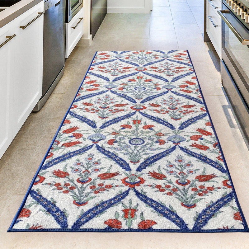 Coshocton Performance Floral Indoor Rug, Runner 2'7" x 18'