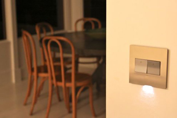 Legrand adorne 20A 3-Way Paddle Switch