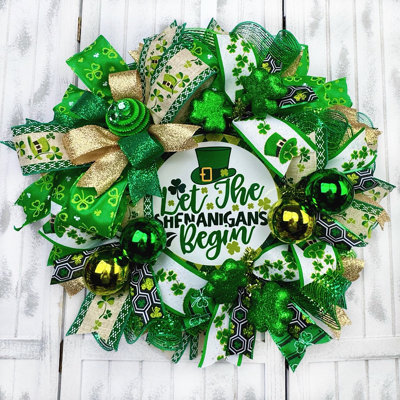 Handcrafted 18'' Wreath