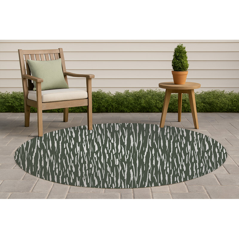 Spectrum Strands Non-Slip Outdoor Rug, Round 5'