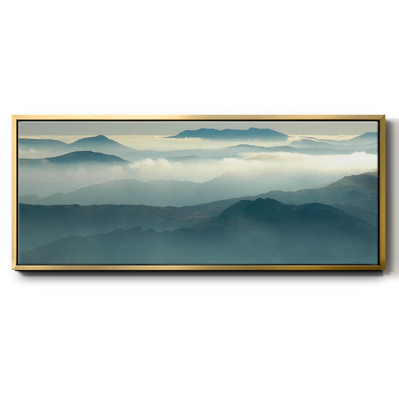 Au-dessus des nuages - toile encadrée, H 20 po x l 50 po
