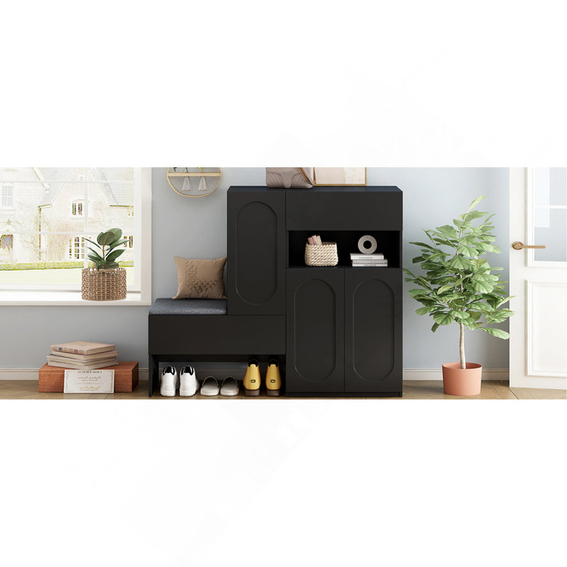 Armoire à chaussures polyvalente avec un design moderne et des options de rangement pratiques, Noir
