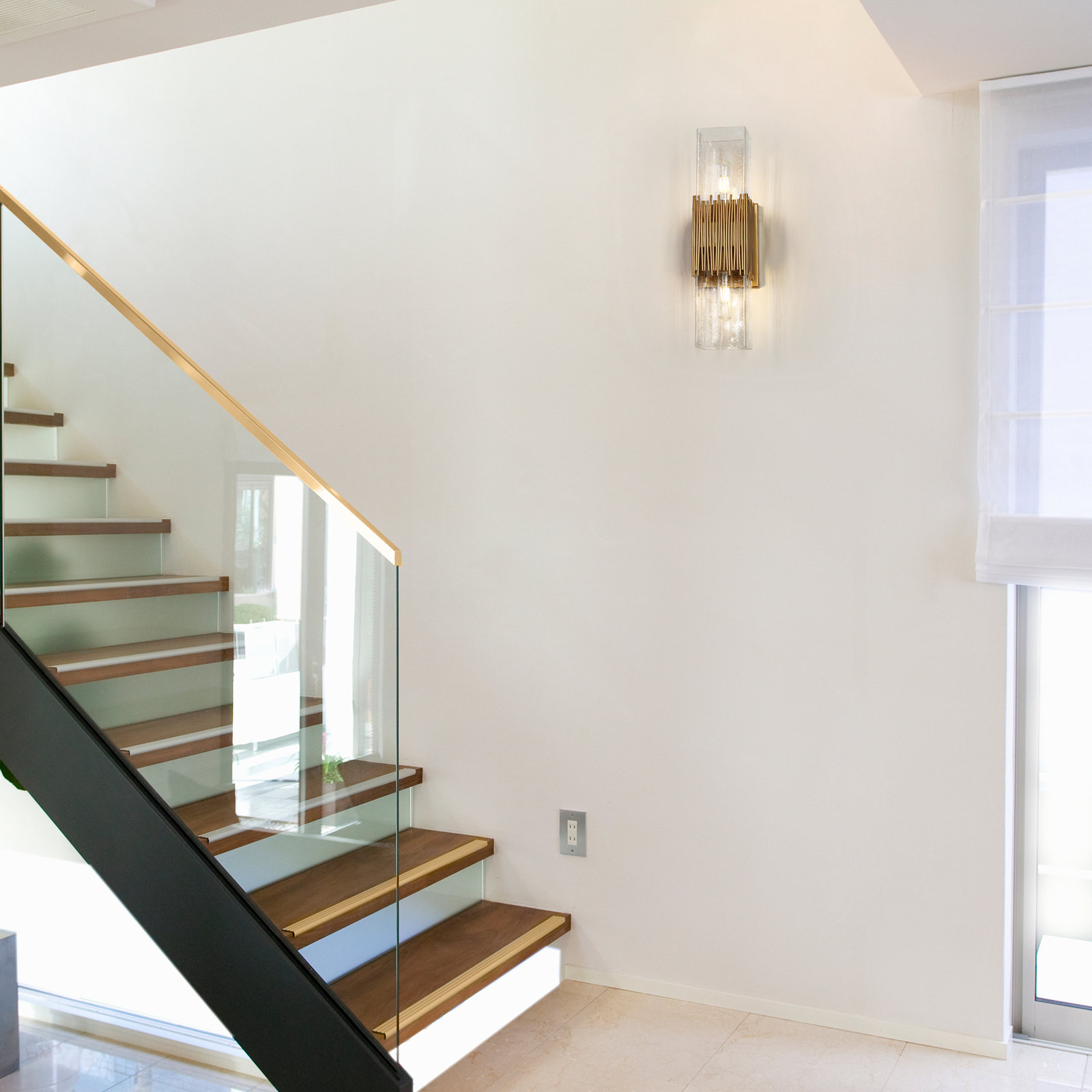 Ulah 2-Light Wallchiere