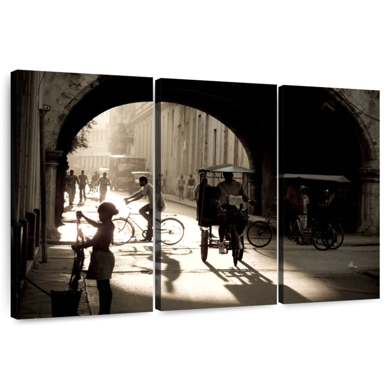 Sirci Old Havana Street, H 20 po x l 33 po
