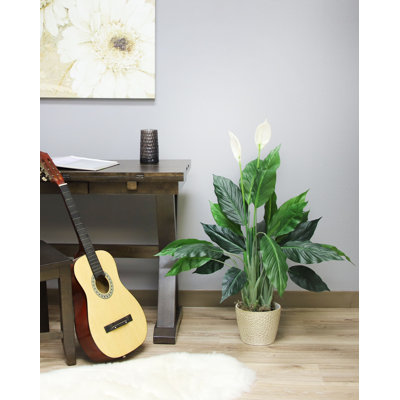 Plante artificielle en pot