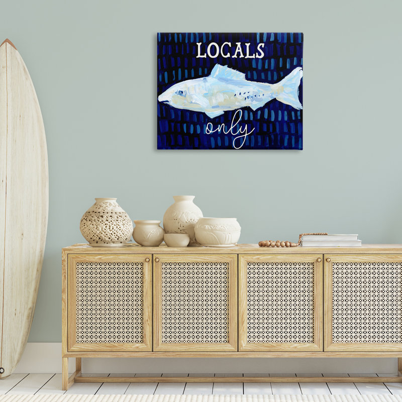 "Locals Only with Fish", art mural sur toile par Jetty Home, LLC, H 30 po x l 40 po x P 1,5 po