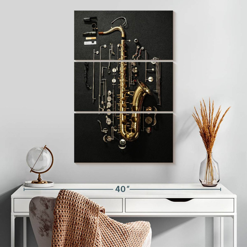 Abarca joue du saxophone, H 32 po x l 20 po