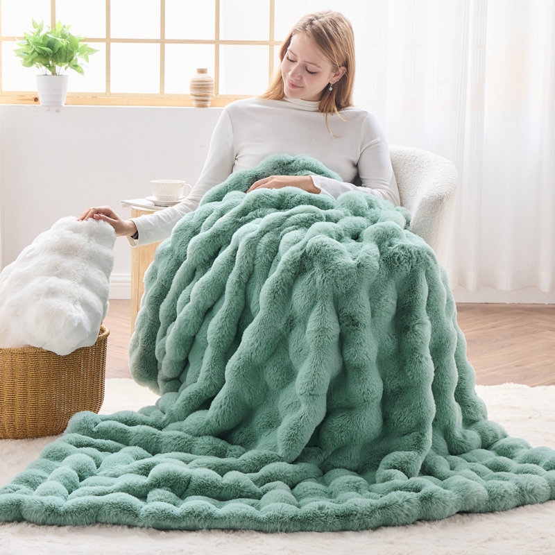 Jeté en fausse fourrure de luxe de couleur douce ivoire pour canapé-lit 1000GSM par Newcosplay (jeté vert sauge, jeté (50 po x 60 po))