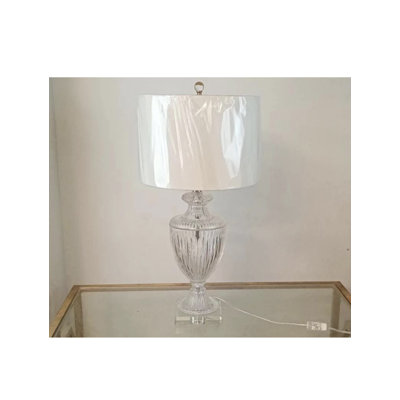 Lampe de table en verre
