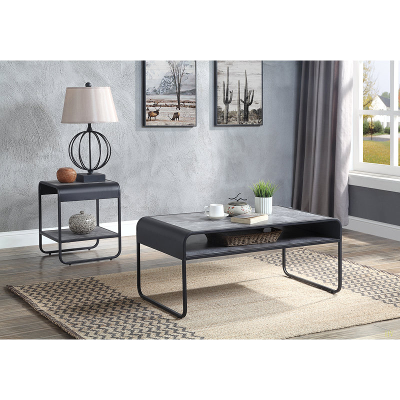 Table basse moderne au design épuré avec tablette en métal
