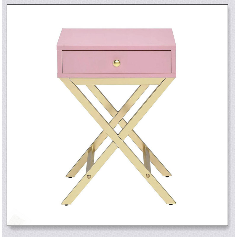 Table d'appoint rectangulaire avec un tiroir, finition rose doux et base en métal doré pour les espaces de vie modernes