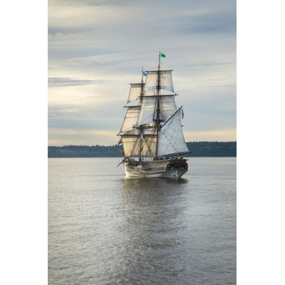 Lady Washington I - Wrapped Canvas Print