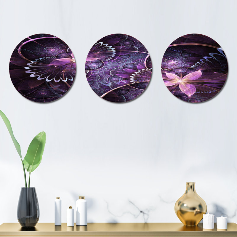 Abstract Wall Decor on Metal