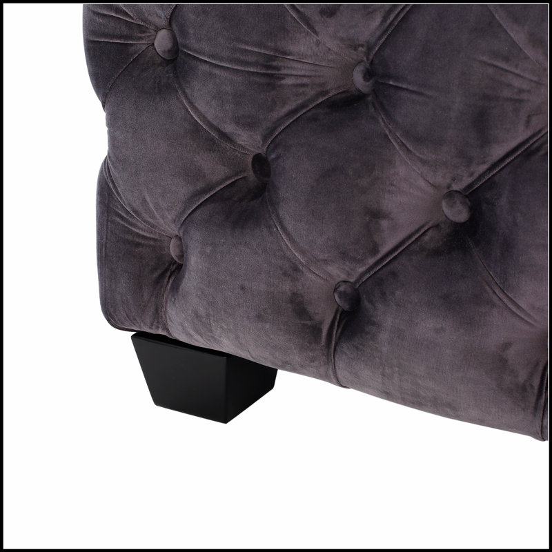 Luxueux repose-pieds moderne aux textures douces et aux couleurs de bijoux, parfait pour rehausser le décor et le confort.
