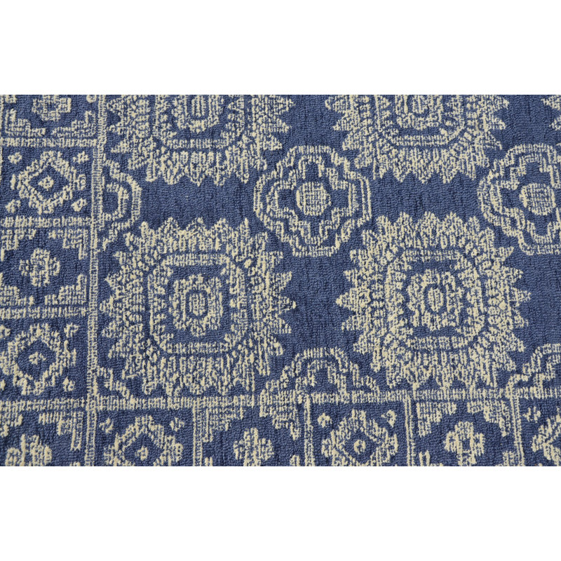 Tapis bleu marine en laine crocheté à la main Alheli, Rectangle 6 pi 6 po x 9 pi 6 po