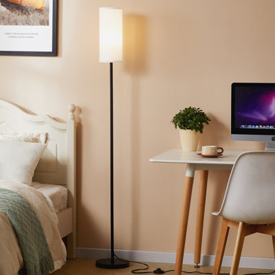 Lampe sur pied moderne 64 po avec gradateur en acier inoxydable avec télécommande pour le salon ou la chambre à coucher, ampoule incluse