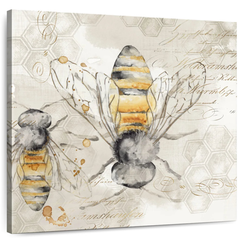 Brampt Queen Bee II, 16" H x 16" W