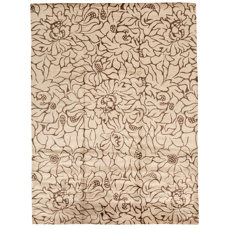 Wool Floral Area Rug in White