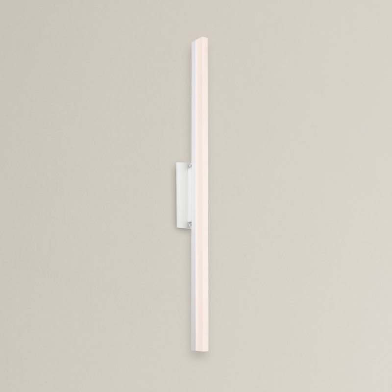 Stiletto 1 - Light LED Vanity Light, Yes, Satin White