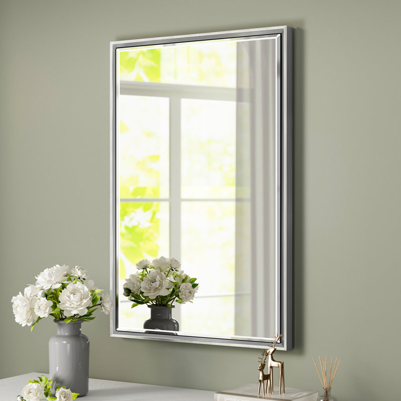 Miroir de salle de bain Lohoski, Argent argent, 36 po x 24 po