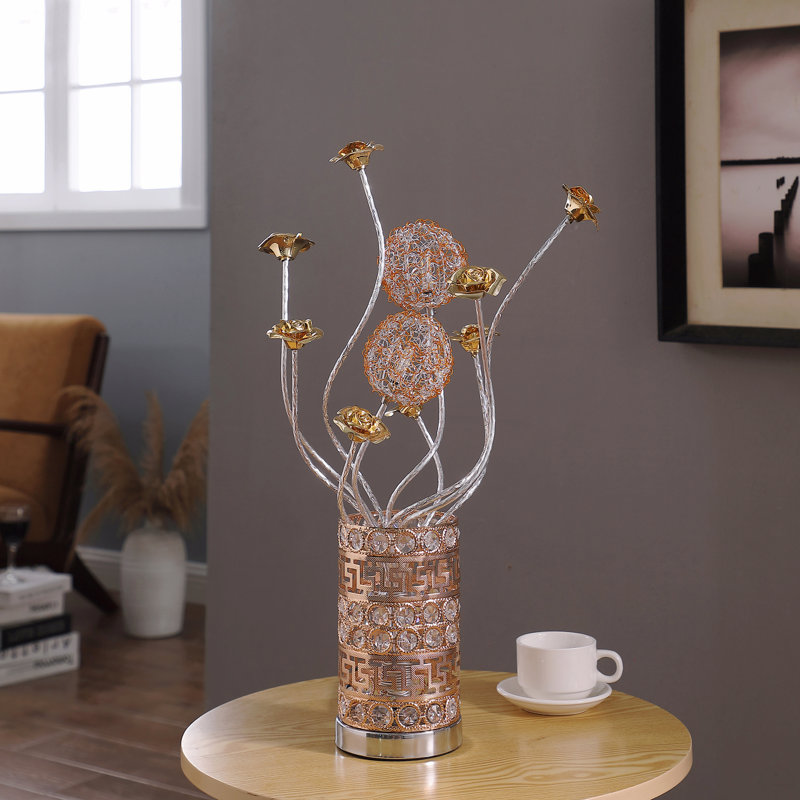 Lampe de table en aluminium et cuivre