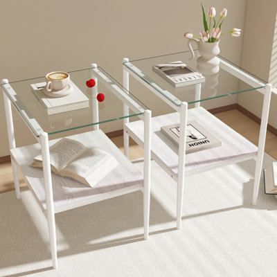 De 2 tables de bout de salon avec plateau en verre trempé et base fonctionnelle