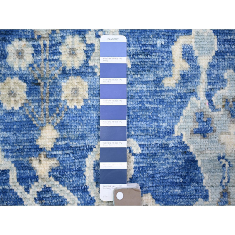 Tapis bleu en laine noué à la main 5 pi 8 po x 9 pi Angora Oushak