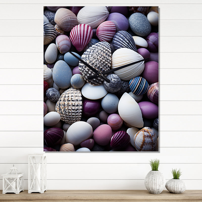 Beach Shells and Shadows II - Horloge murale nautique et de plage, Petit