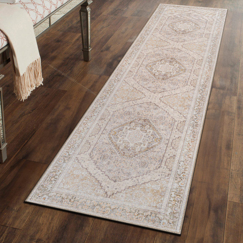 Tapis beige à motif antidérapant Valora, Tapis de couloir 2 pi 6 po x 6 pi