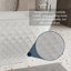 Baignoire autoportante en acrylique de 59 po avec motif à losanges unique, forme ovale spacieuse, finition blanc brillant, débordement de chrome et bonde escamotable