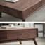 Table basse simple en bois massif